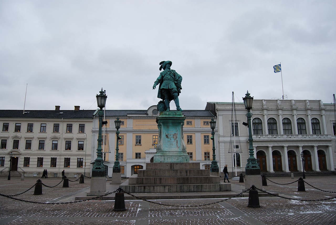 Памятник королю Гюставу II Адольфу, основателю Гётеборга