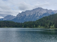 Garmish-Partenkirchen, Mittenwald, Innsbruck. May-June 2022 2022. Озеро Лаутерзее