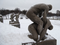 Новый год 2008 (Норвегия, Швеция, Дания). Фрогнер-парк, еще одна из скульптур Вигелланда