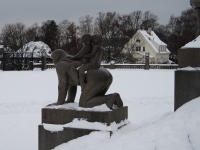 Новый год 2008 (Норвегия, Швеция, Дания). Фрогнер-парк, и еще одна из скульптур Вигелланда
