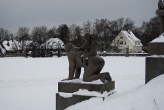 Фрогнер-парк, и еще одна из скульптур Вигелланда