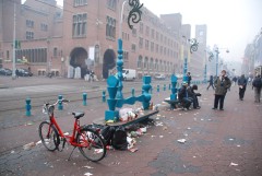 Утро, первое января 2009, Дамрак — одна из центральных улиц Амстердама