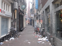 Новый Год 2009 (Амстердам). Утро, первое января 2009, Дамрак — одна из центральных улиц Амстердама
